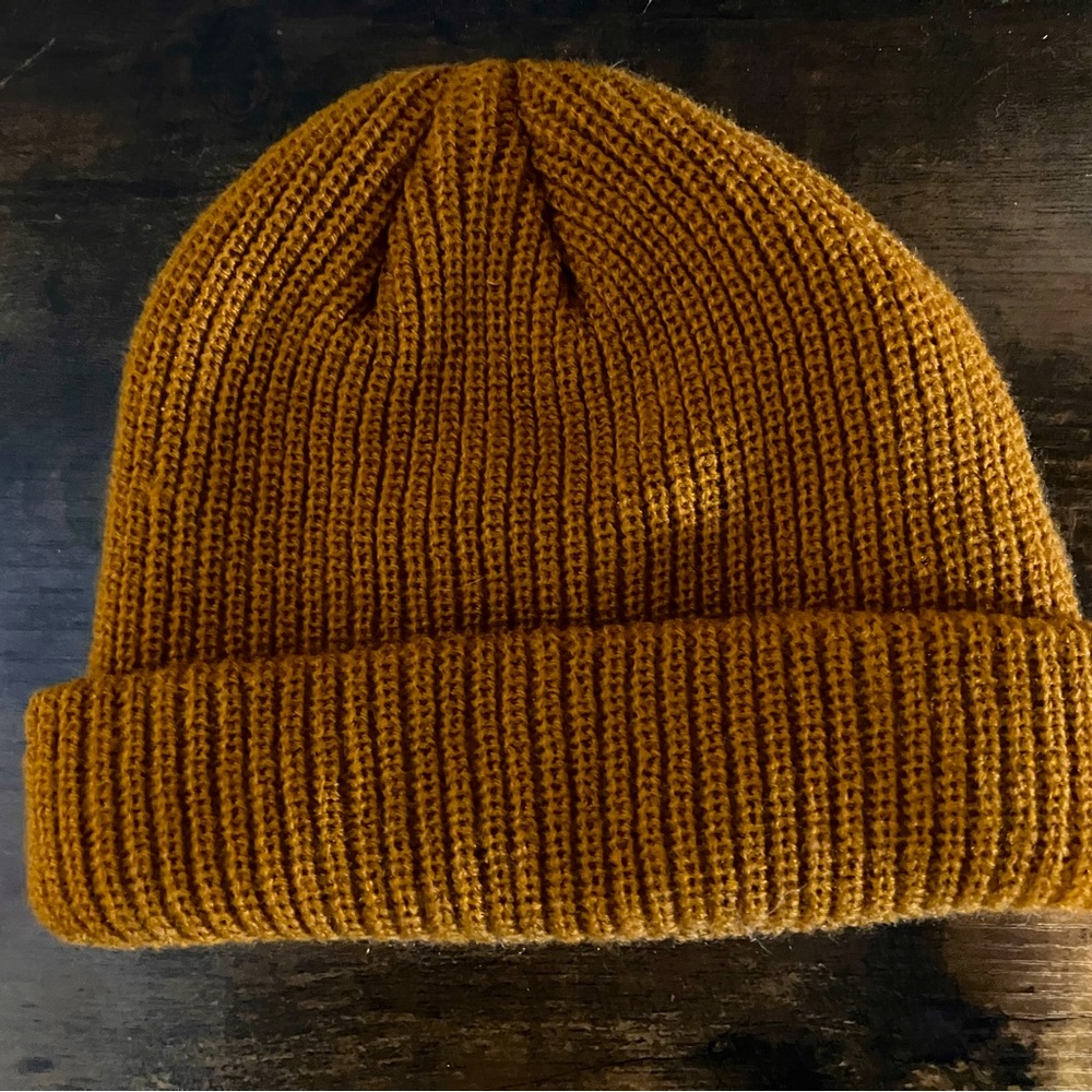Fisherman style beanie Burnt orange